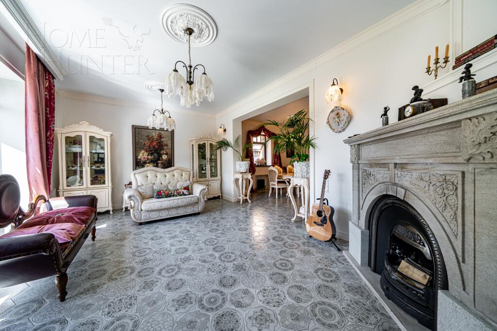 2-этажный таунхаус 252 м² с отделкой