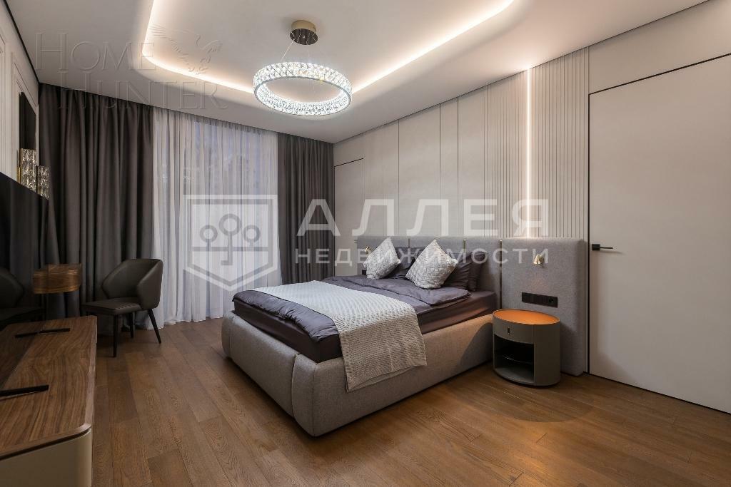 2-этажный коттедж 550 м² с отделкой