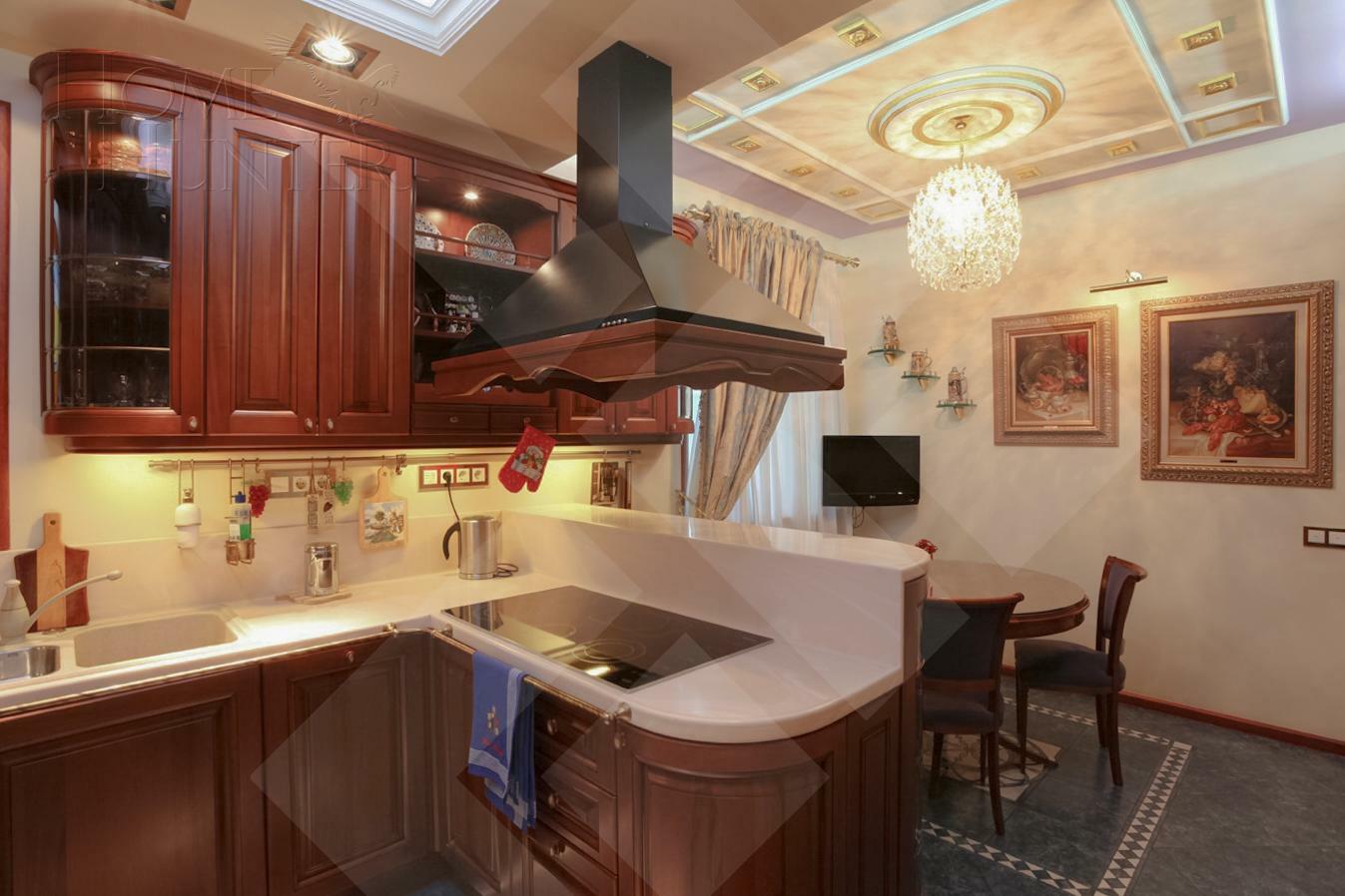 4-КОМН. КВАРТИРА С ОТДЕЛКОЙ 180 М² НА 3 ЭТАЖЕ