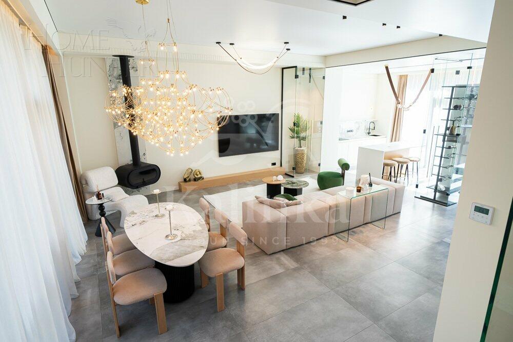 3-этажный таунхаус 238 м² с отделкой