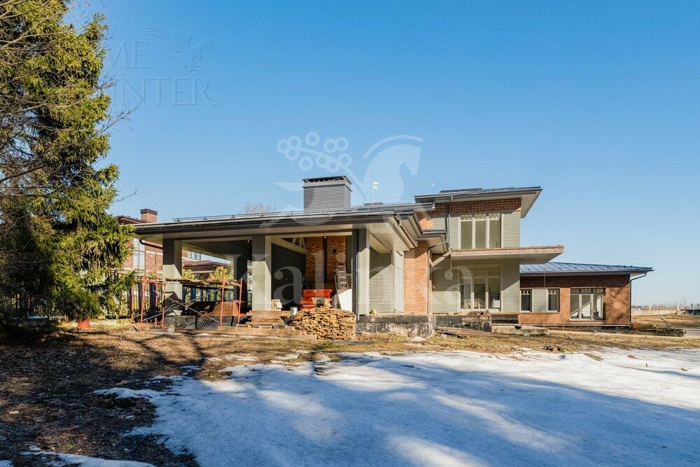 2-этажный коттедж 539.3 м² без отделки