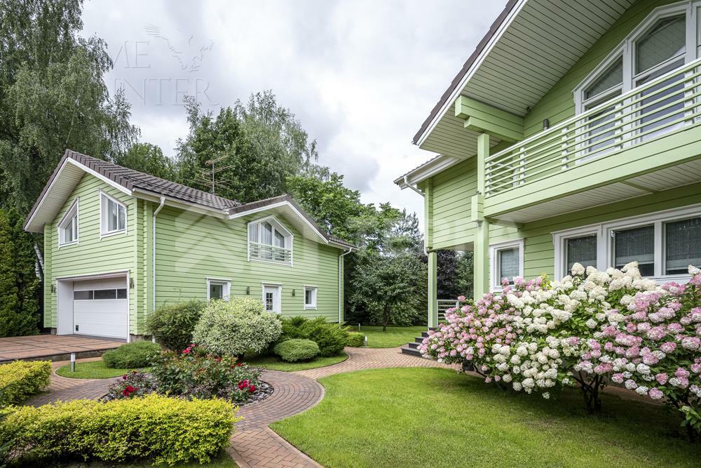 2-этажный коттедж 328 м² с отделкой