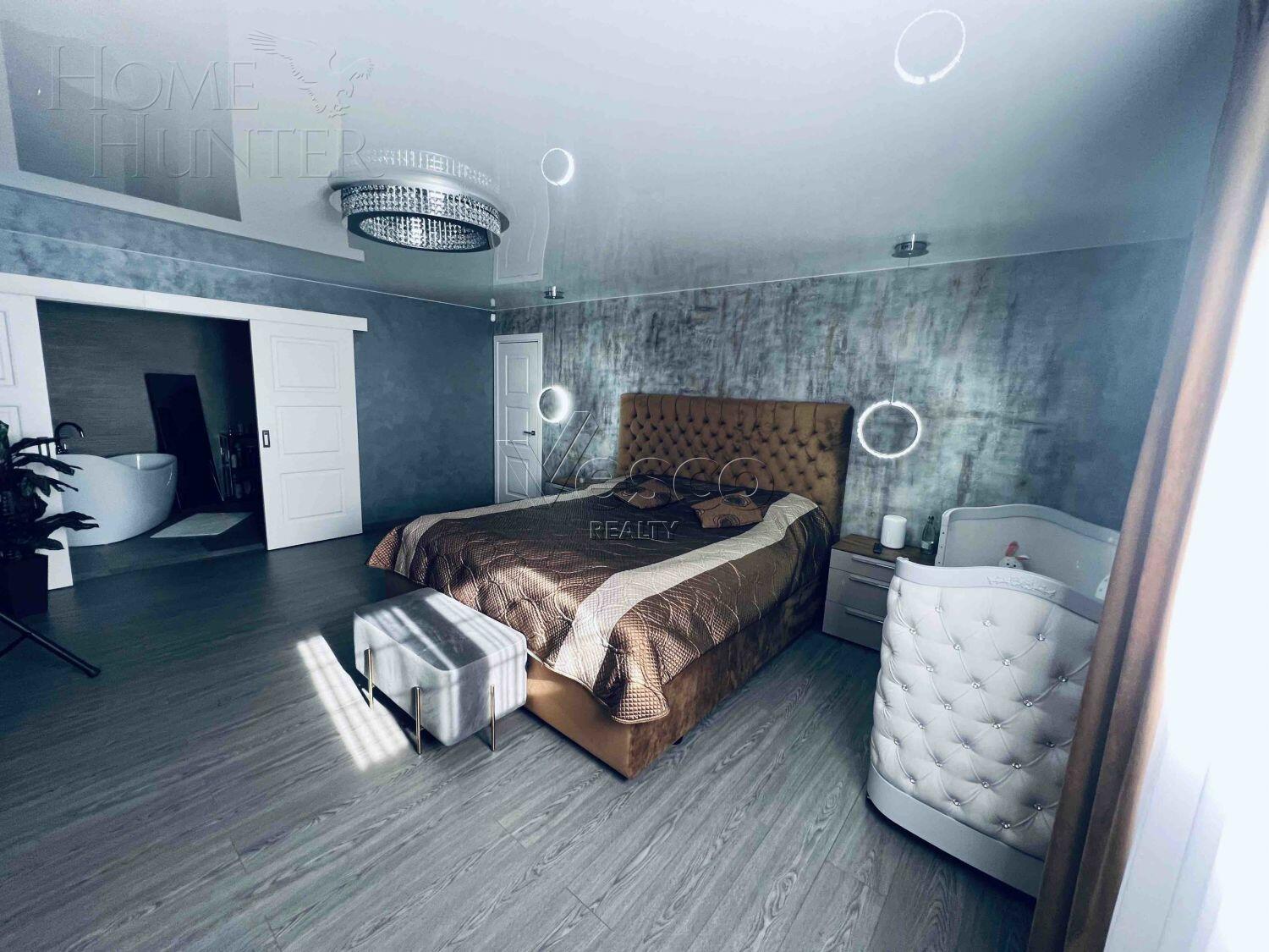 2-этажный коттедж 280 м² с отделкой