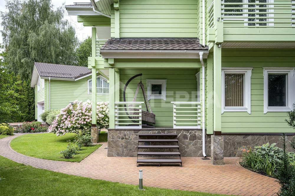 2-этажный коттедж 328 м² с отделкой