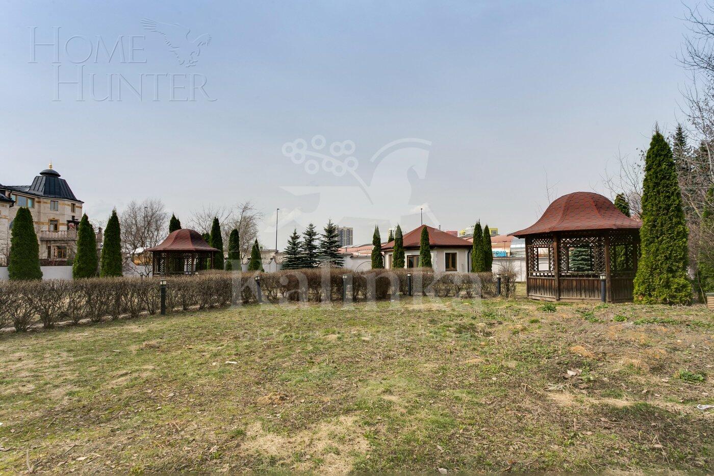 2-этажный коттедж 672 м² с отделкой