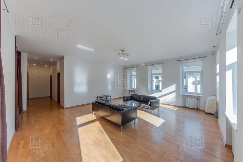 4-КОМН. КВАРТИРА С ОТДЕЛКОЙ 156 М² НА 2 ЭТАЖЕ