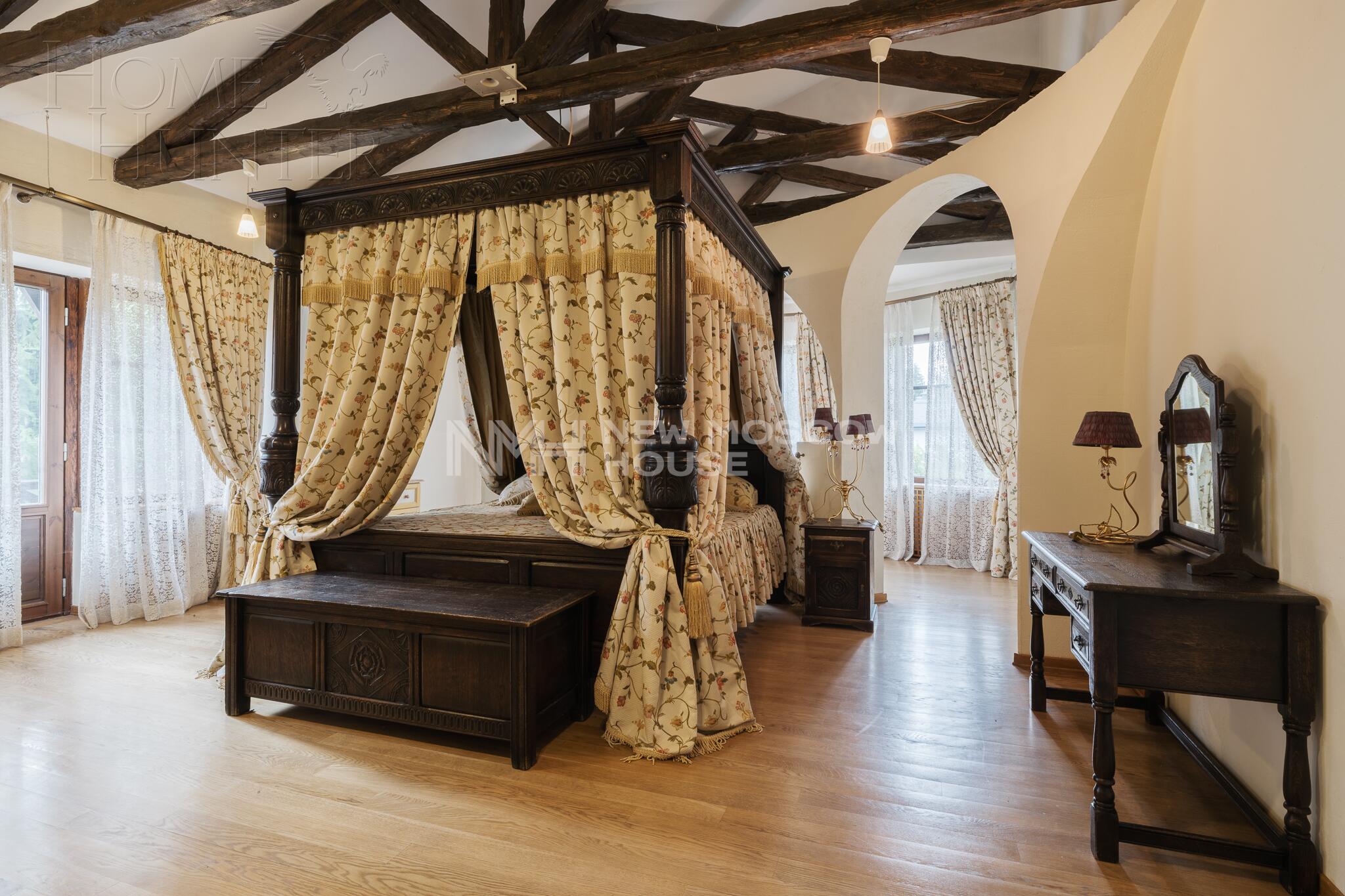 2-этажный коттедж 720 м² с отделкой