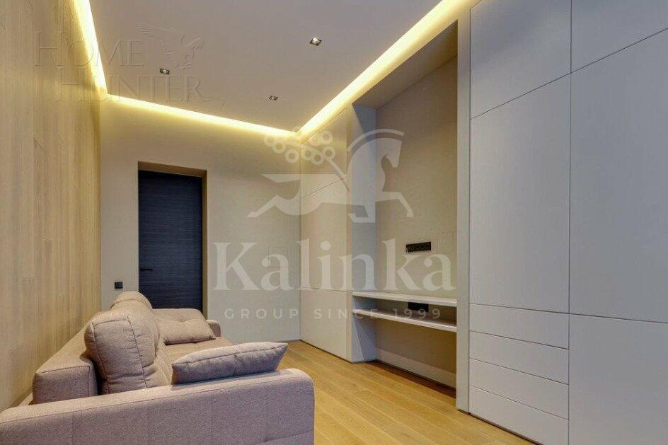 2-этажный коттедж 688 м² с отделкой