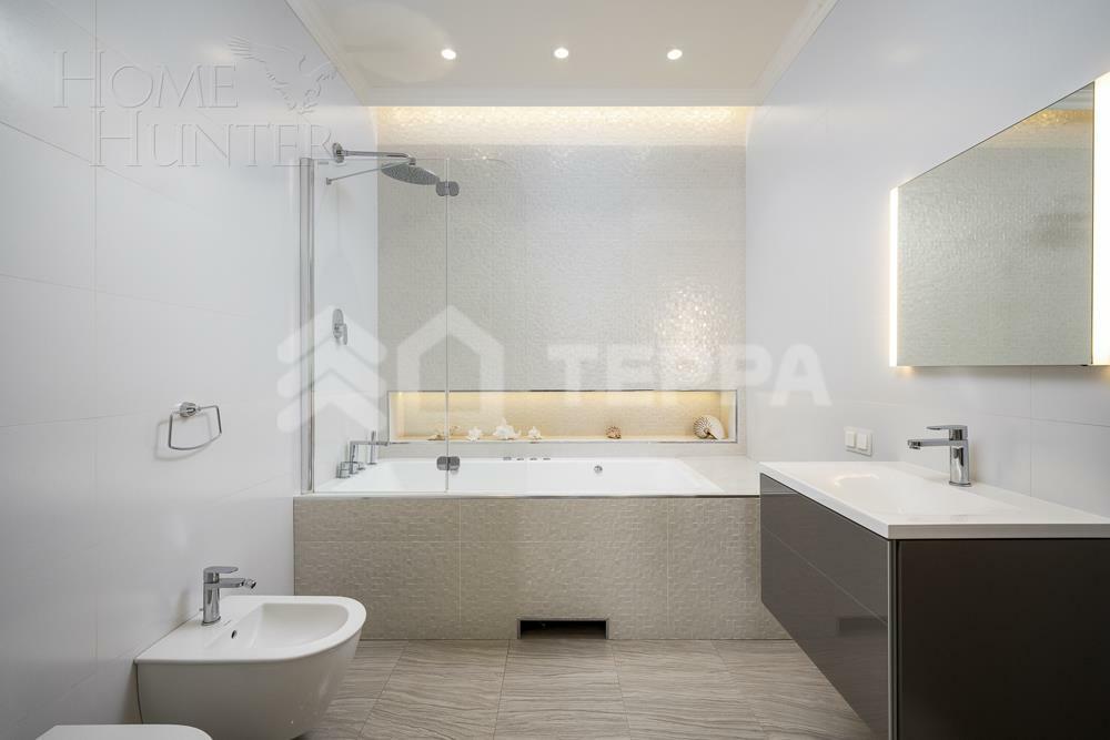 2-этажный коттедж 328 м² с отделкой