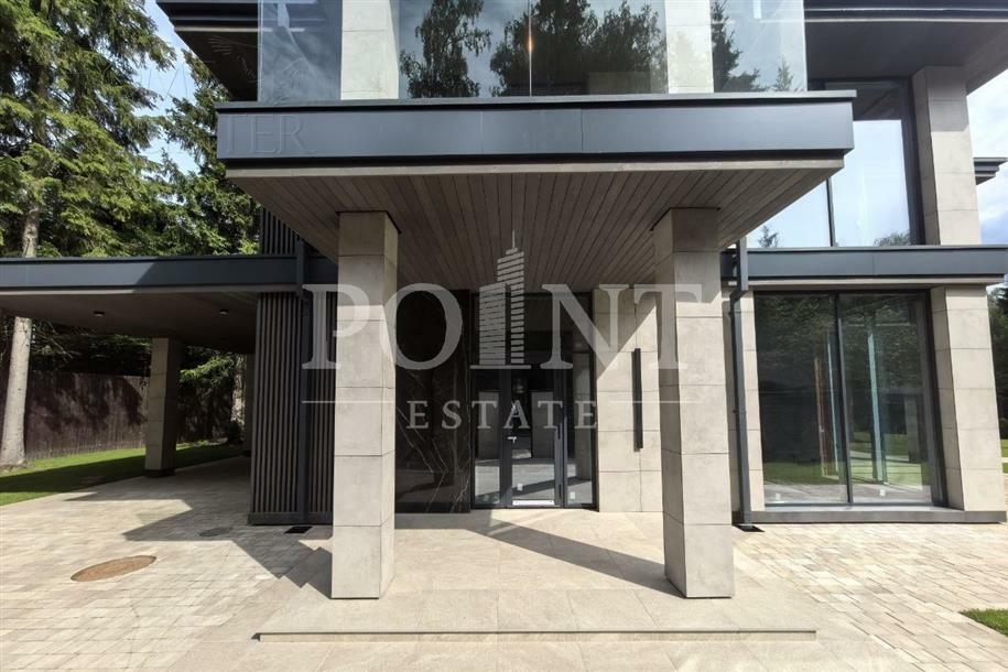 2-этажный коттедж 280 м² без отделки