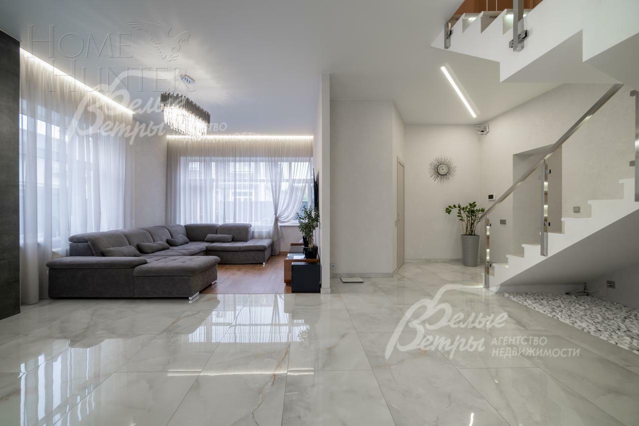 2-этажный коттедж 220 м² с отделкой