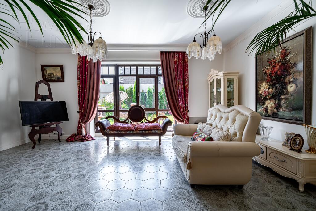 2-этажный таунхаус 252 м² с отделкой