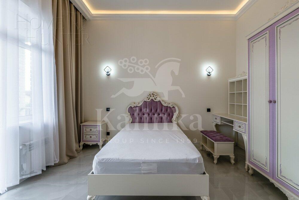 2-этажный коттедж 250 м² с отделкой