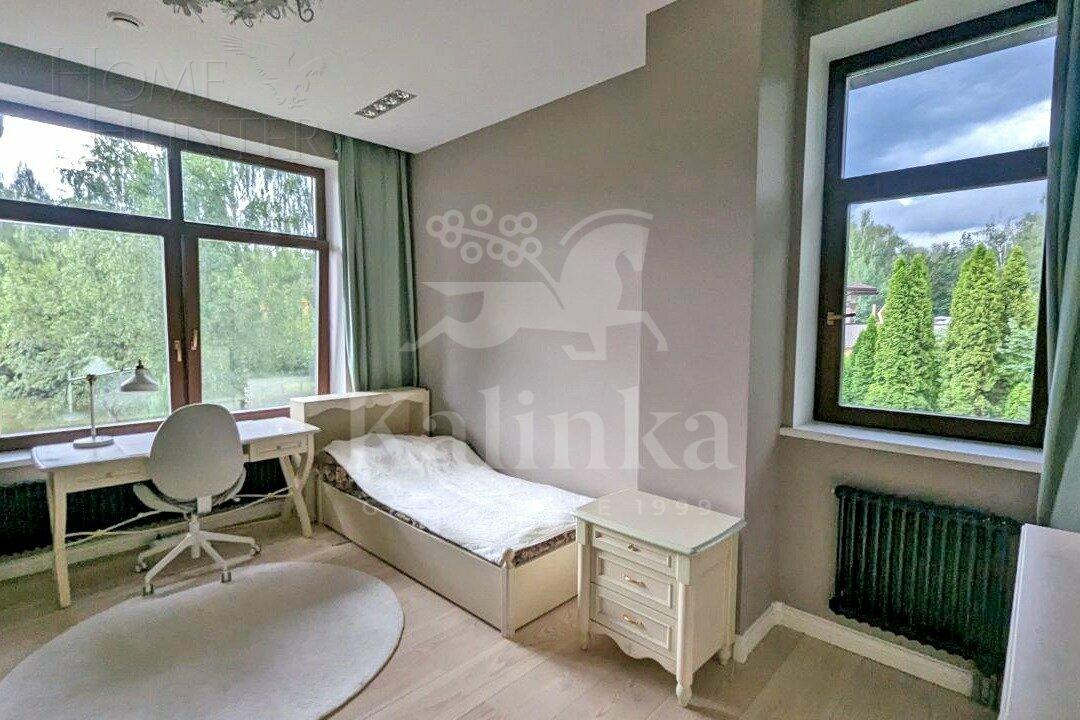 2-этажный коттедж 452 м² с отделкой