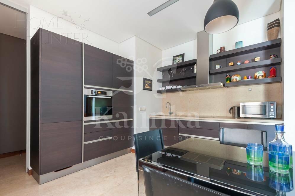 3-КОМН. КВАРТИРА С ОТДЕЛКОЙ 188.5 М² НА 3 ЭТАЖЕ