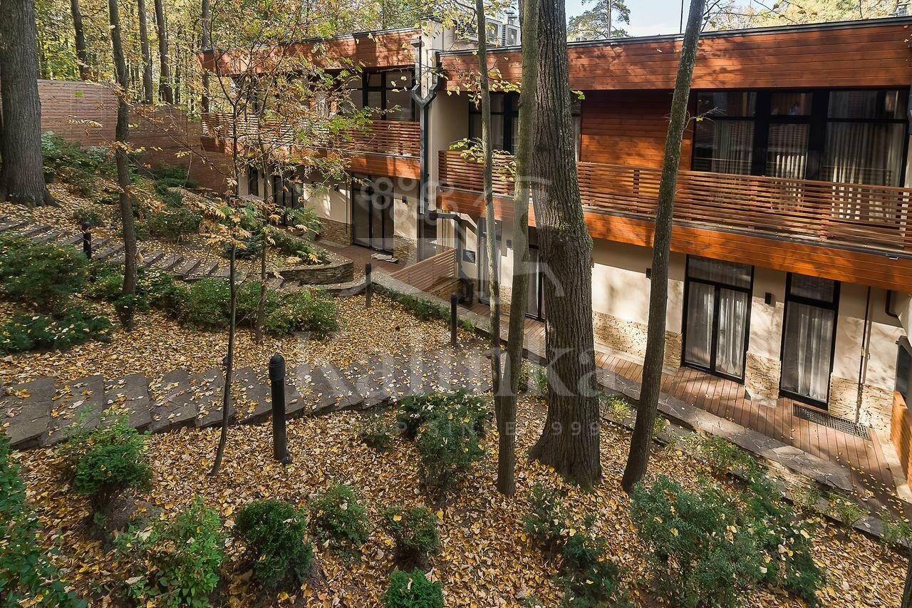 2-этажный таунхаус 350 м² с отделкой