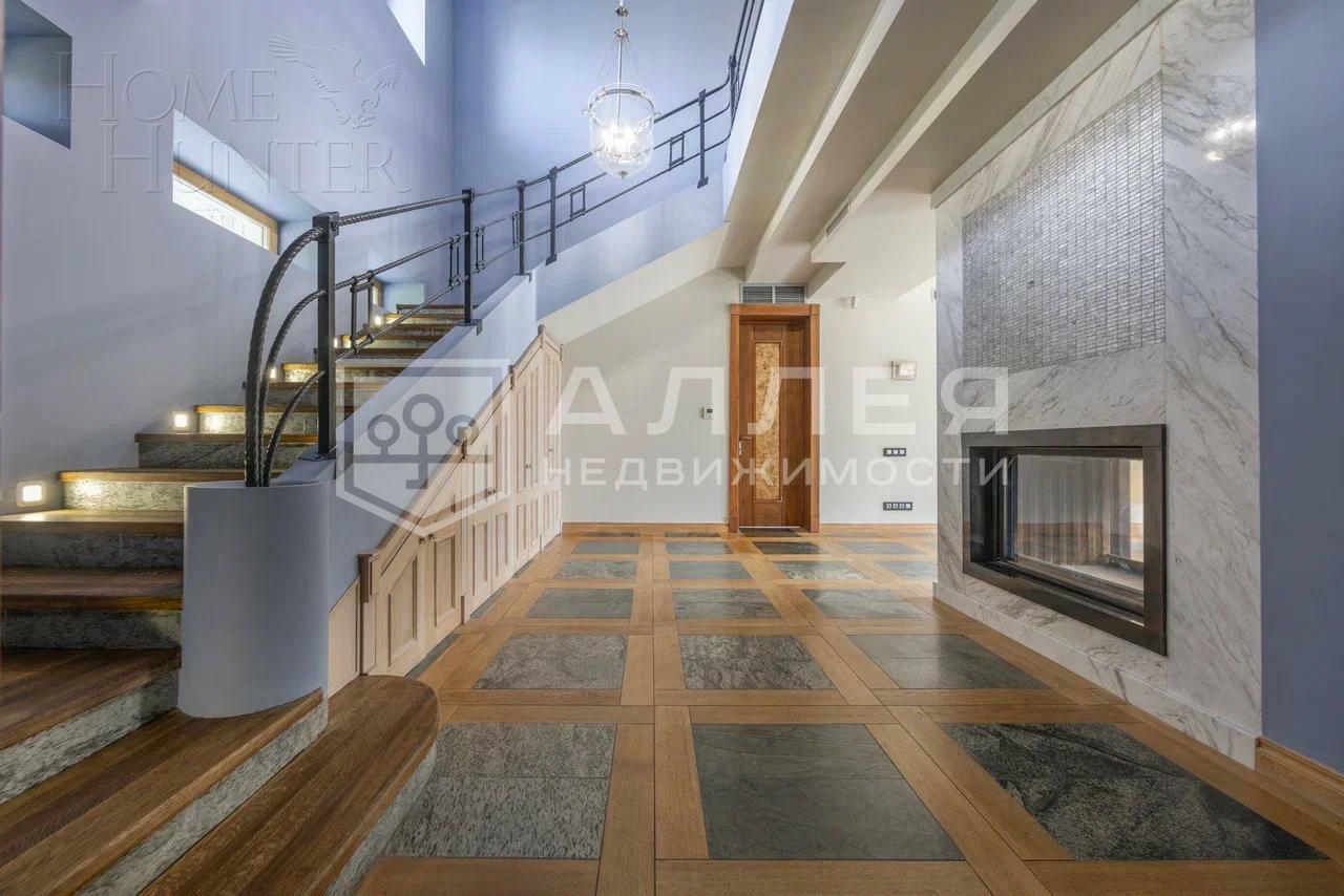 2-этажный коттедж 428 м² с отделкой