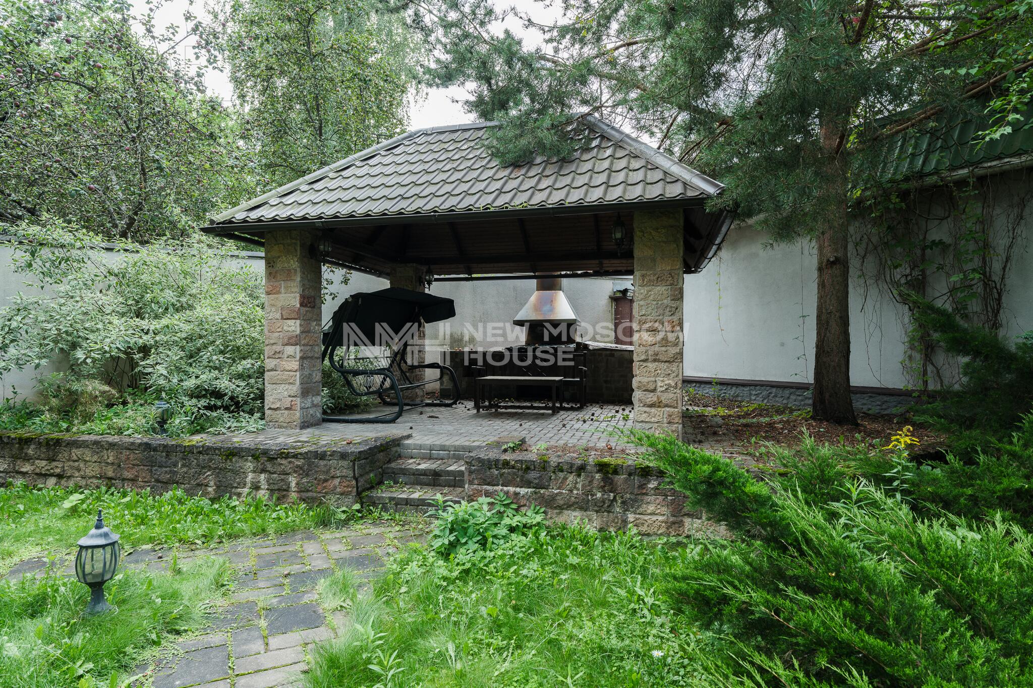 2-этажный коттедж 720 м² с отделкой