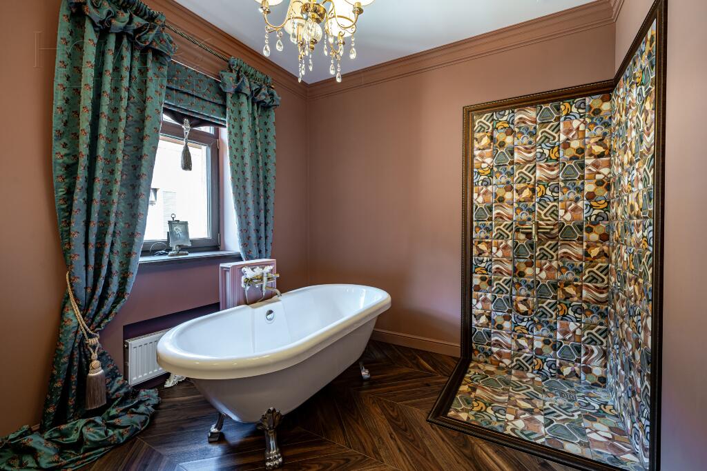 2-этажный таунхаус 252 м² с отделкой