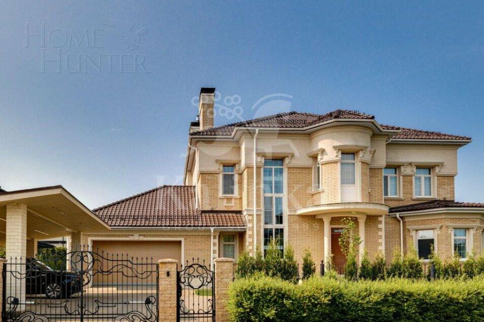 2-этажный коттедж 688 м² с отделкой