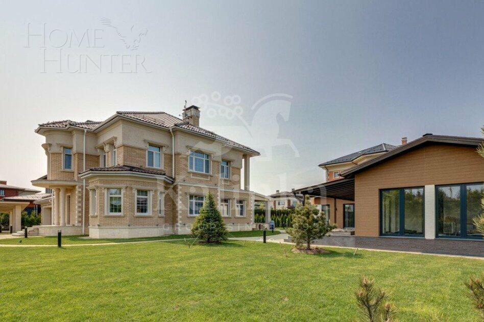 2-этажный коттедж 688 м² с отделкой