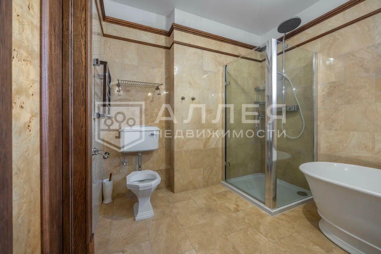 2-этажный коттедж 428 м² с отделкой