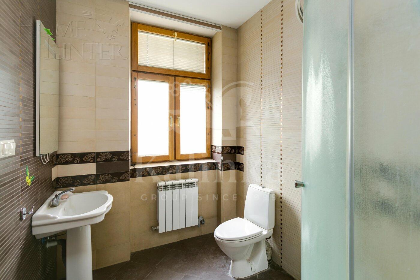 2-этажный коттедж 672 м² с отделкой