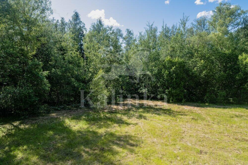 2-этажный коттедж 1 300 м² без отделки