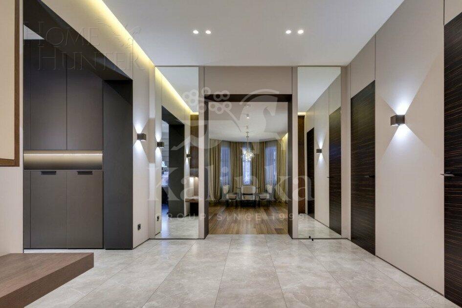 2-этажный коттедж 688 м² с отделкой