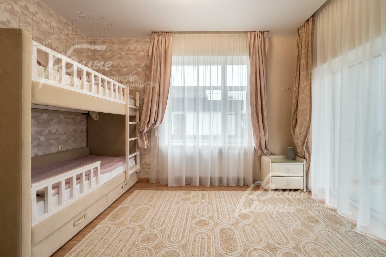 2-этажный коттедж 220 м² с отделкой