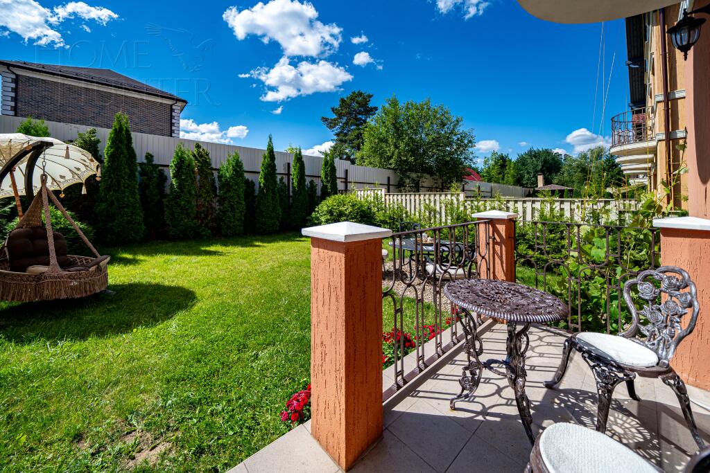 2-этажный таунхаус 252 м² с отделкой