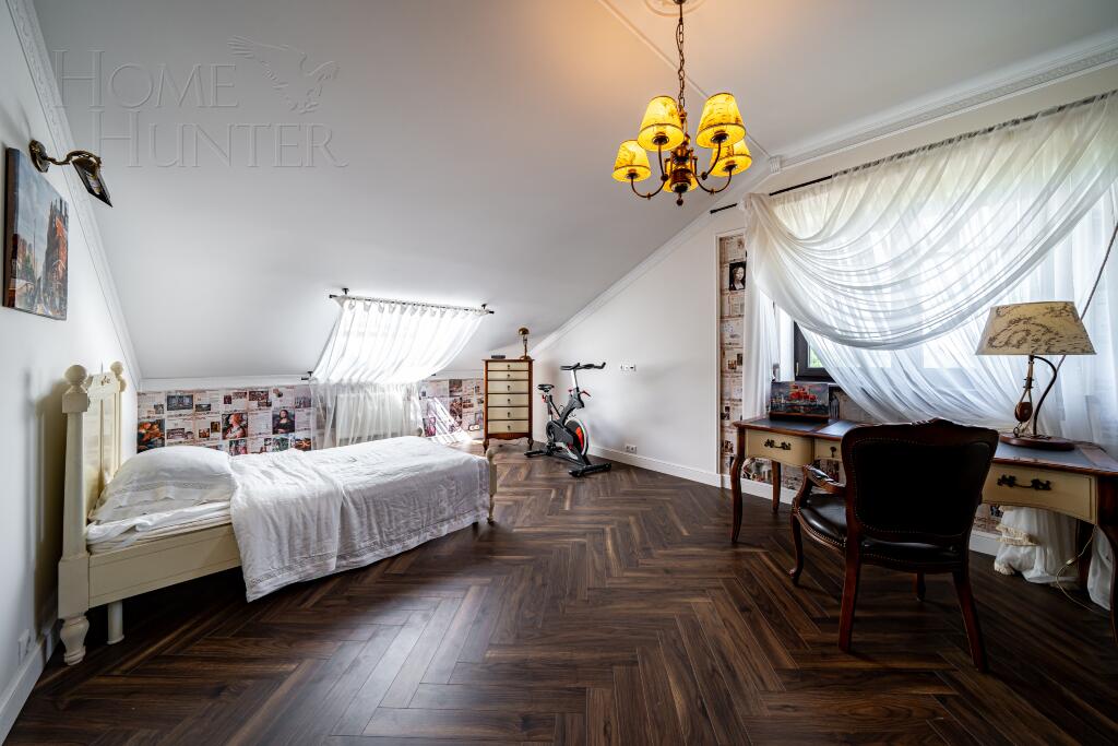 2-этажный таунхаус 252 м² с отделкой