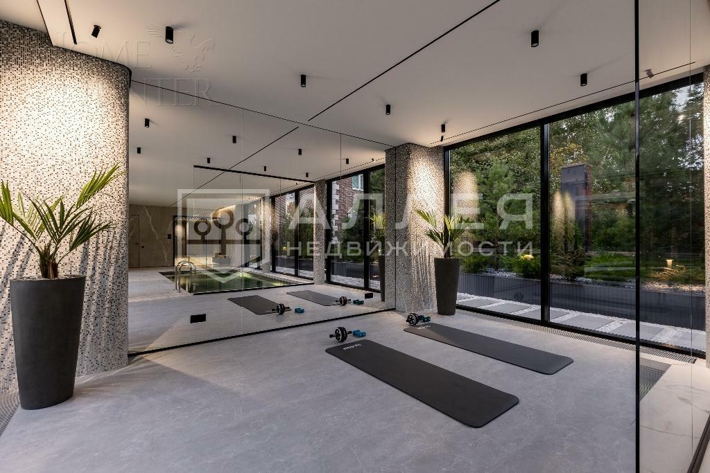 2-этажный коттедж 550 м² с отделкой