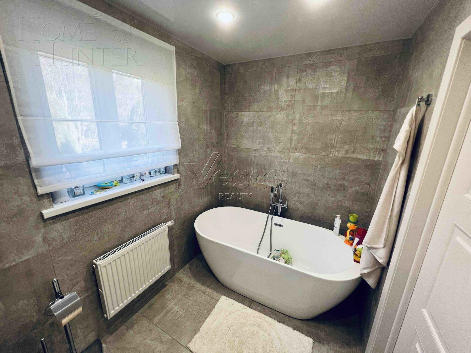 2-этажный коттедж 280 м² с отделкой