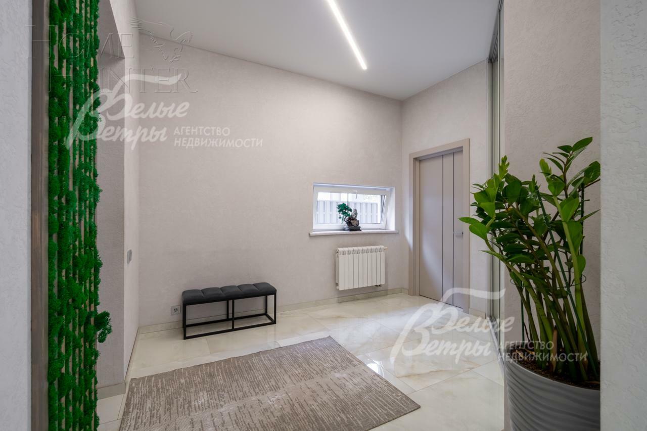 2-этажный коттедж 220 м² с отделкой