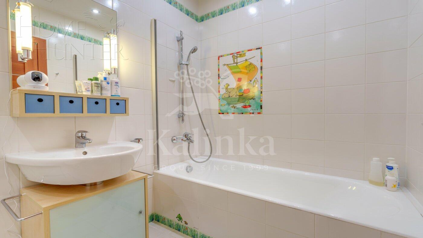 5-КОМН. КВАРТИРА С ОТДЕЛКОЙ 204.2 М² НА 3 ЭТАЖЕ