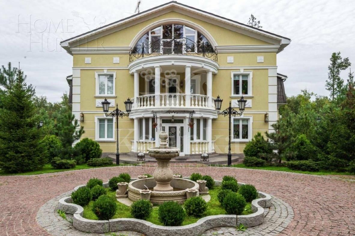 2-этажный коттедж 900 м² с отделкой