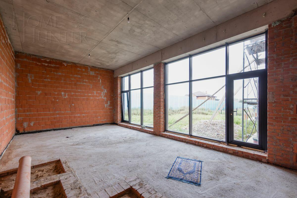 2-этажный коттедж 830 м² без отделки