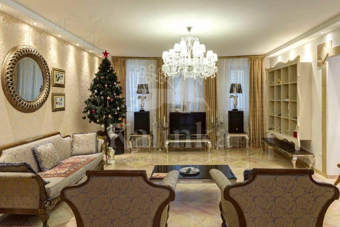 2-этажный коттедж 900 м² с отделкой