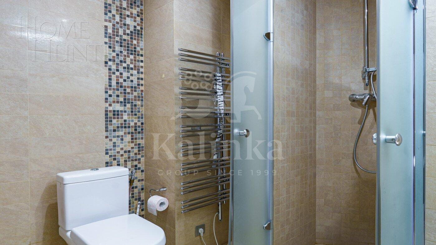 5-КОМН. КВАРТИРА С ОТДЕЛКОЙ 232.5 М² НА 3 ЭТАЖЕ