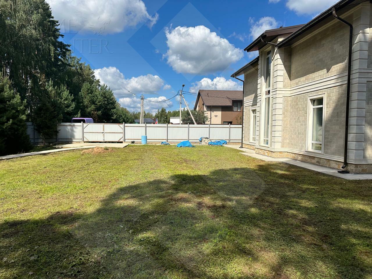 2-этажный коттедж 470 м² без отделки