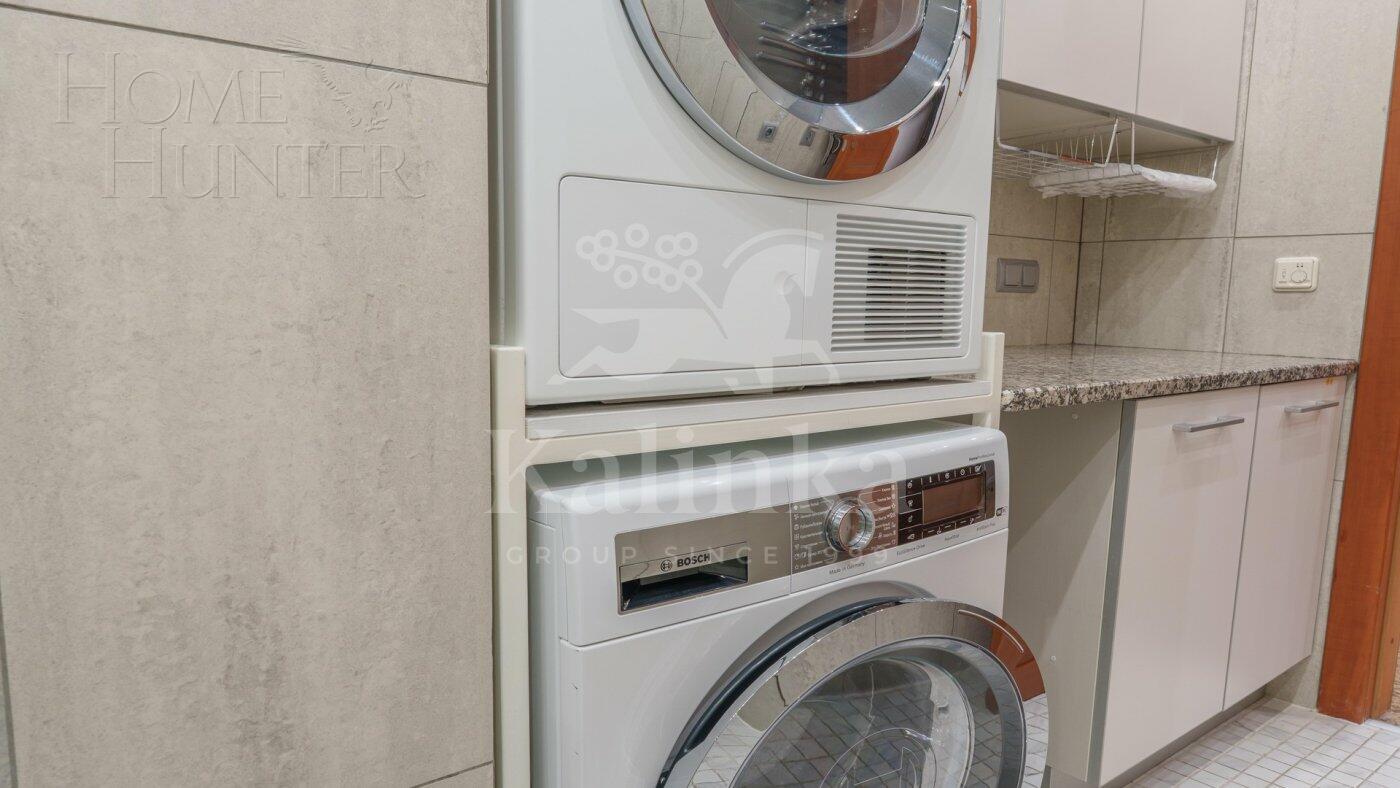 5-КОМН. КВАРТИРА С ОТДЕЛКОЙ 204.2 М² НА 3 ЭТАЖЕ