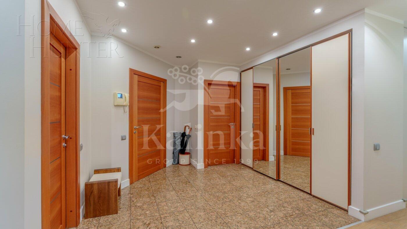 5-КОМН. КВАРТИРА С ОТДЕЛКОЙ 204.2 М² НА 3 ЭТАЖЕ