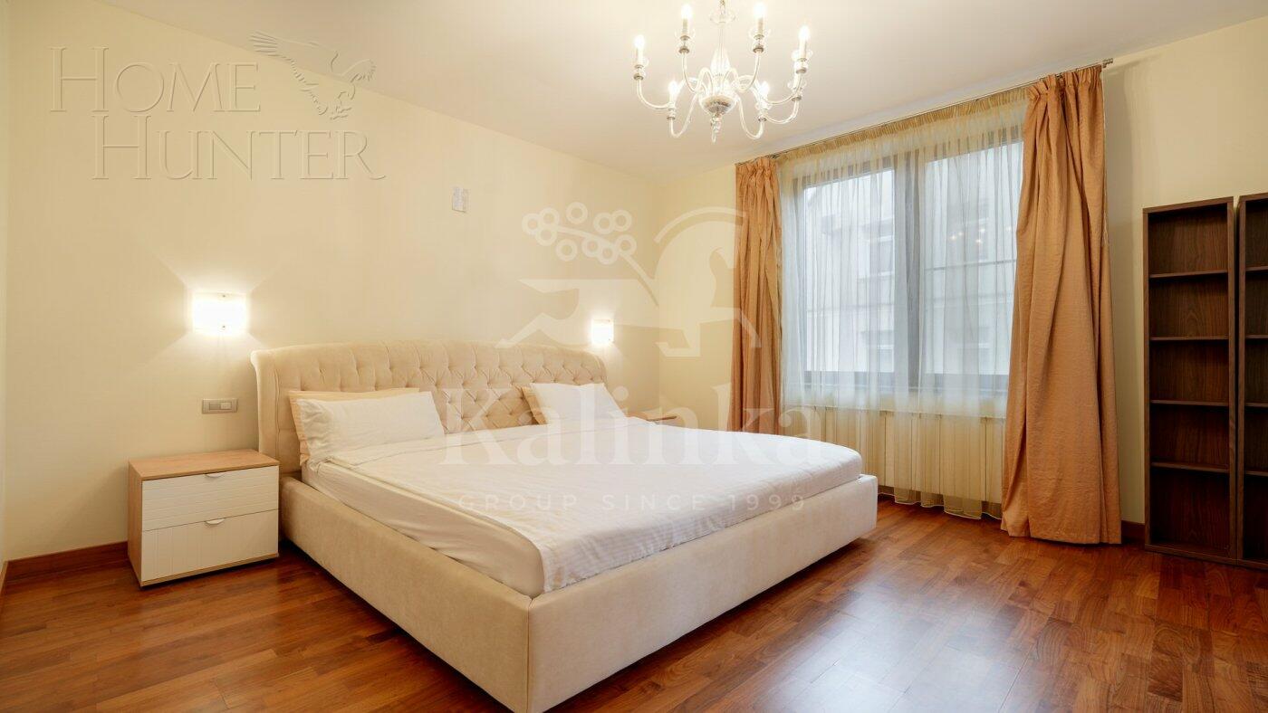 5-КОМН. КВАРТИРА С ОТДЕЛКОЙ 232.5 М² НА 3 ЭТАЖЕ