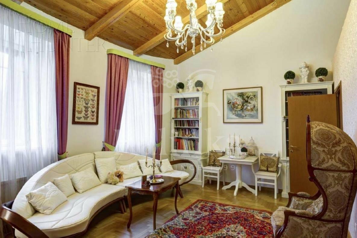 2-этажный коттедж 900 м² с отделкой