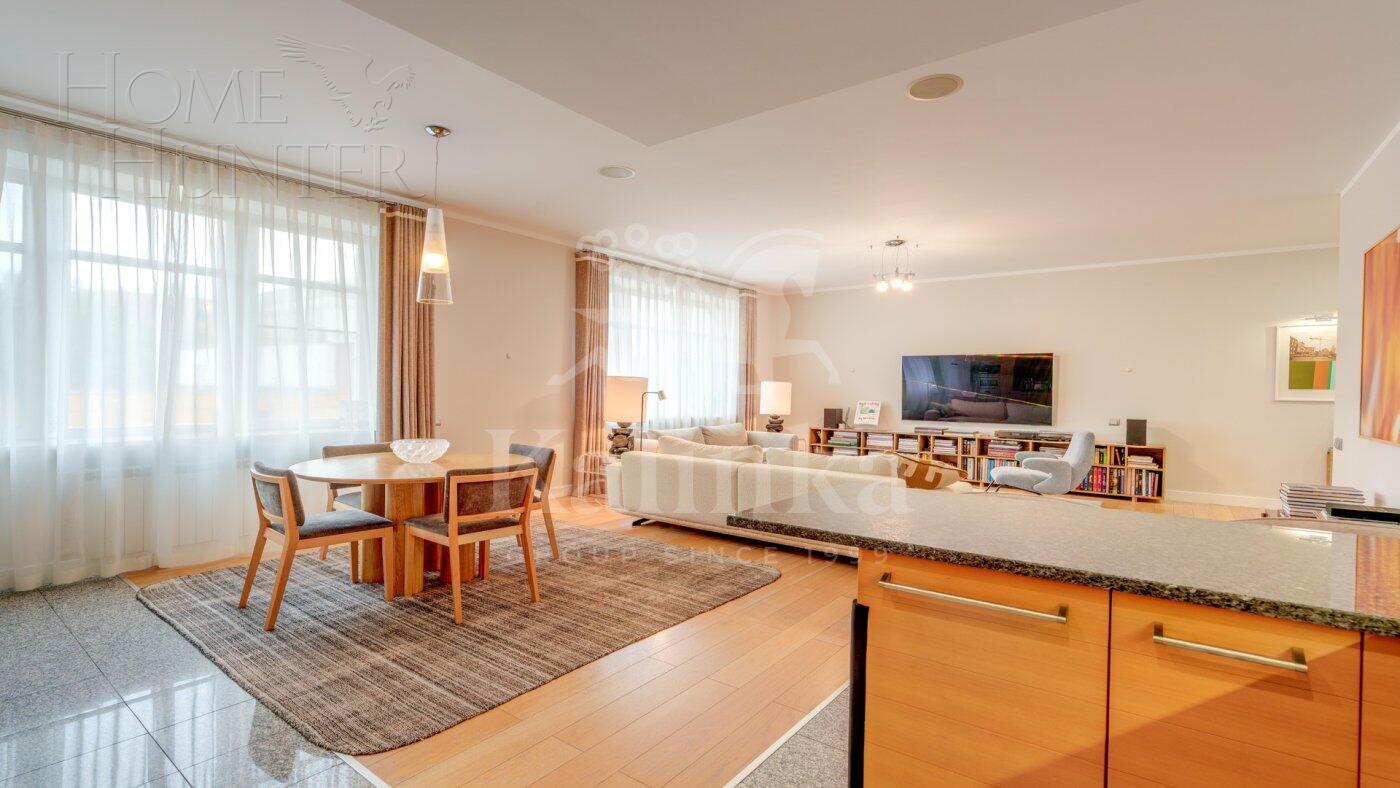 5-КОМН. КВАРТИРА С ОТДЕЛКОЙ 204.2 М² НА 3 ЭТАЖЕ