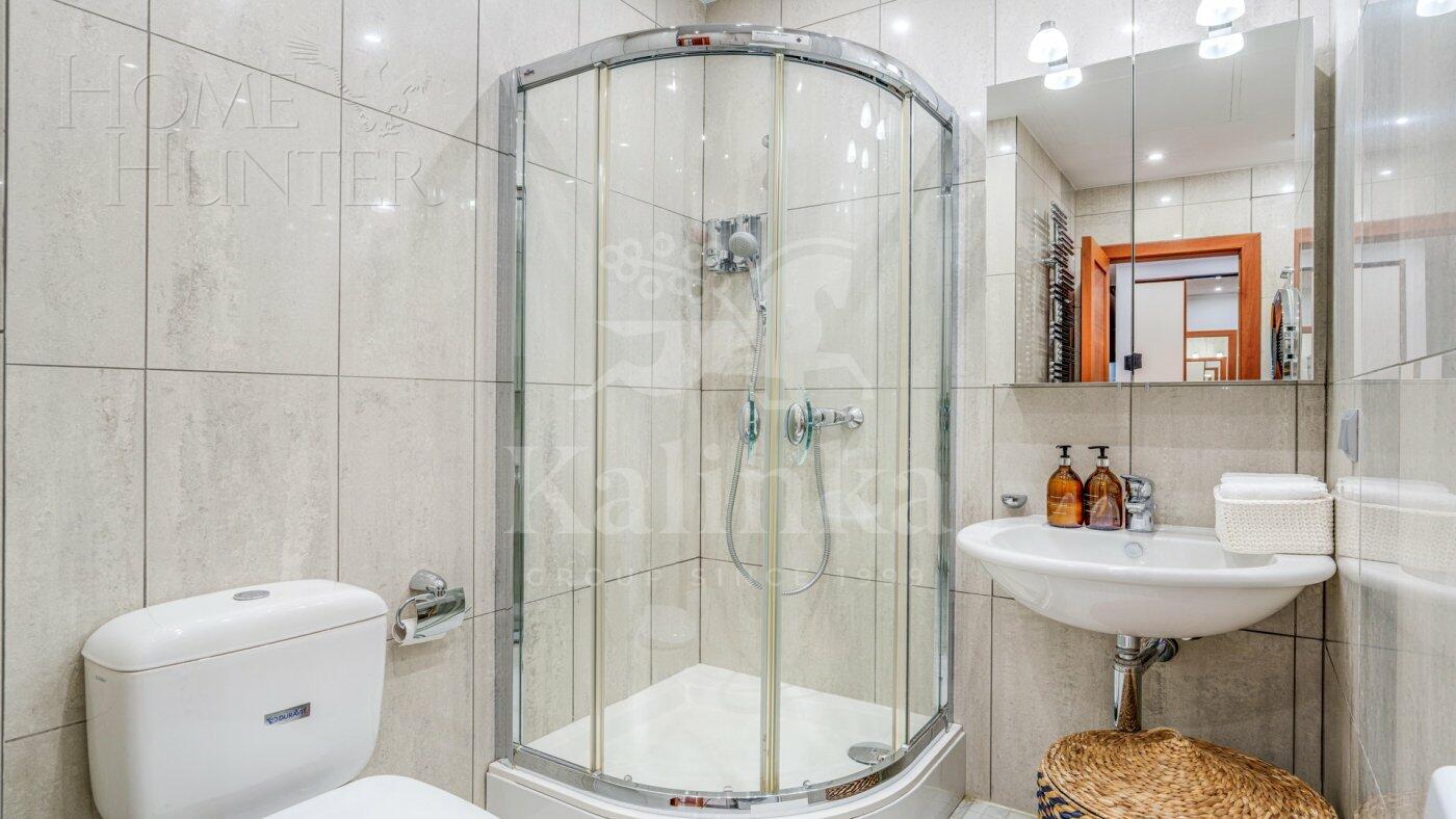 5-КОМН. КВАРТИРА С ОТДЕЛКОЙ 204.2 М² НА 3 ЭТАЖЕ