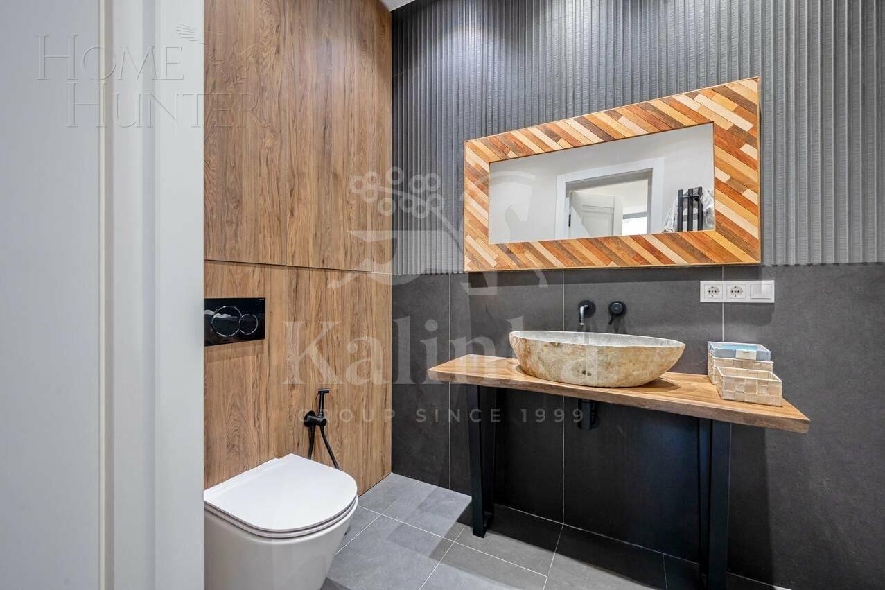 2-этажный таунхаус 240 м² с отделкой