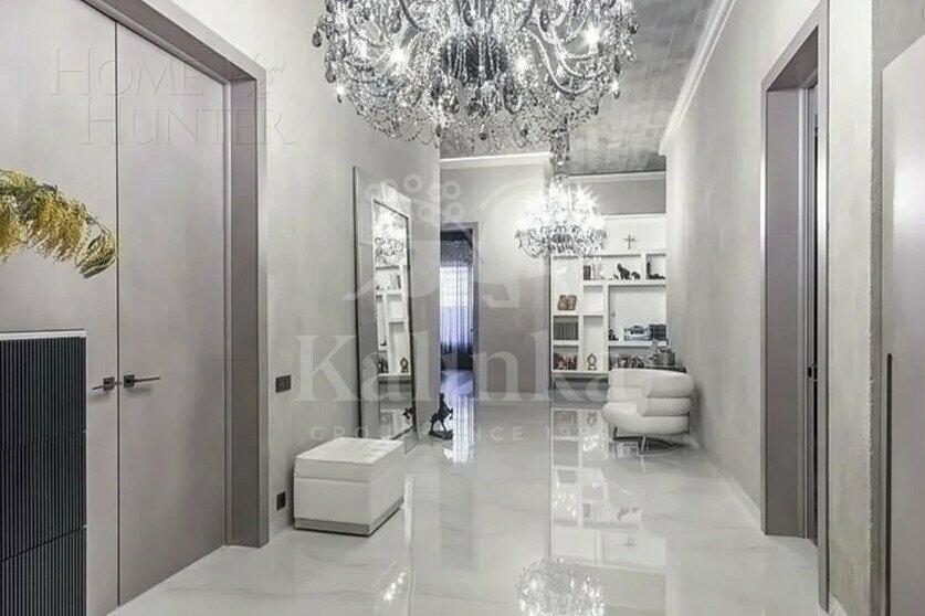 1-этажный коттедж 492 м² с отделкой