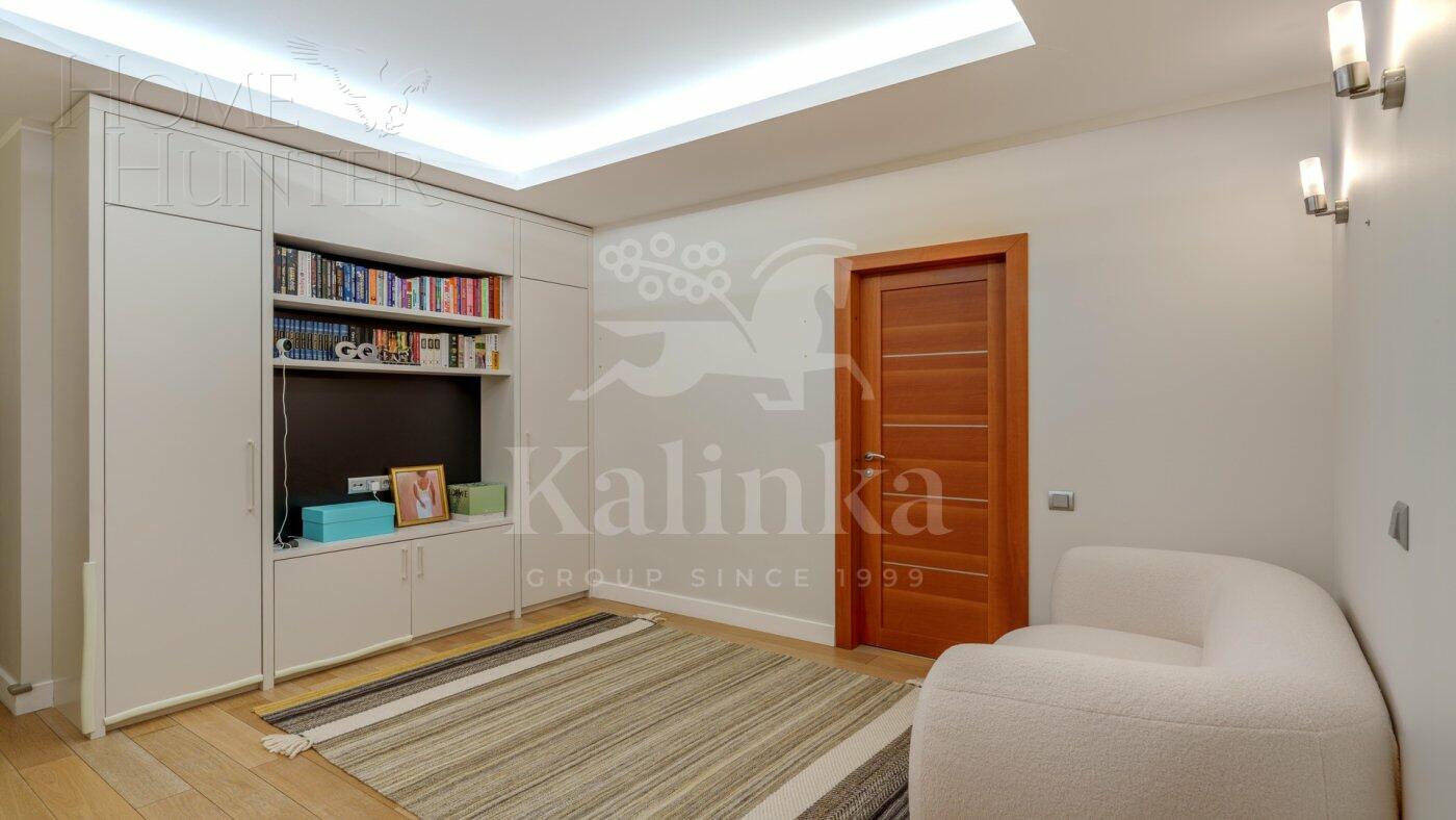 5-КОМН. КВАРТИРА С ОТДЕЛКОЙ 204.2 М² НА 3 ЭТАЖЕ